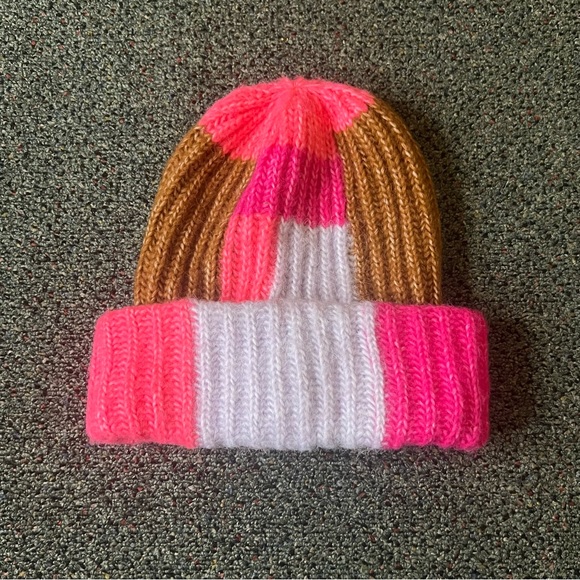 WILD FABLE Colorblock Neon Pink & Brown Chunky Knit Beanie Winter Hat Accesory - Picture 2 of 16